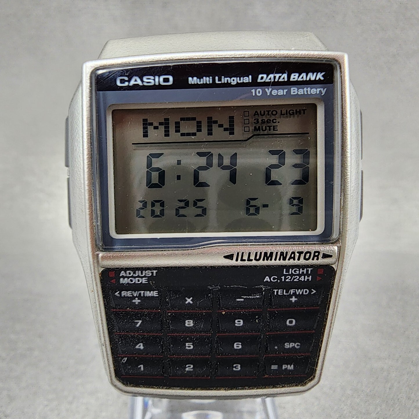 VTG Casio DBC32 Calculator Watch Men 38mm Silver Tone Rectangle New Battery1