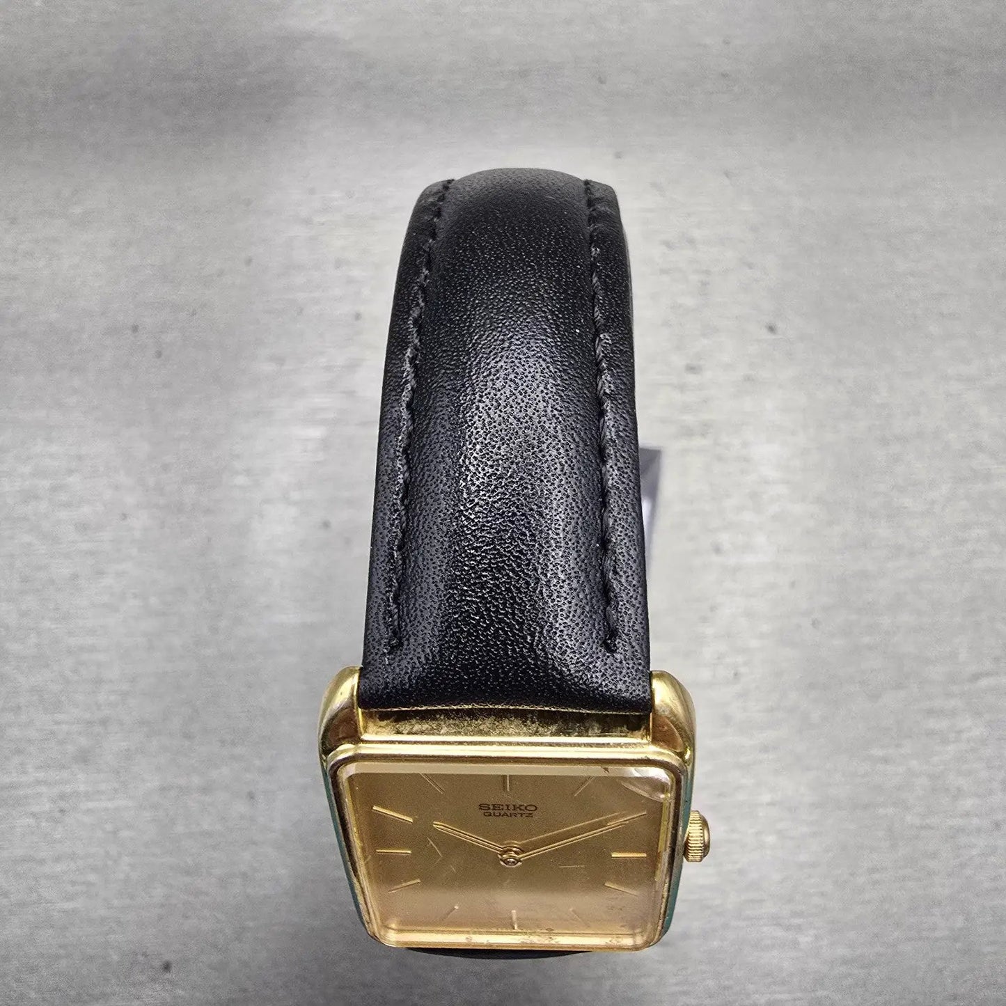 Seiko Watch Men 26mm Gold Dial Gold Tone Rectangle 6530-5209 New Battery Vintage4