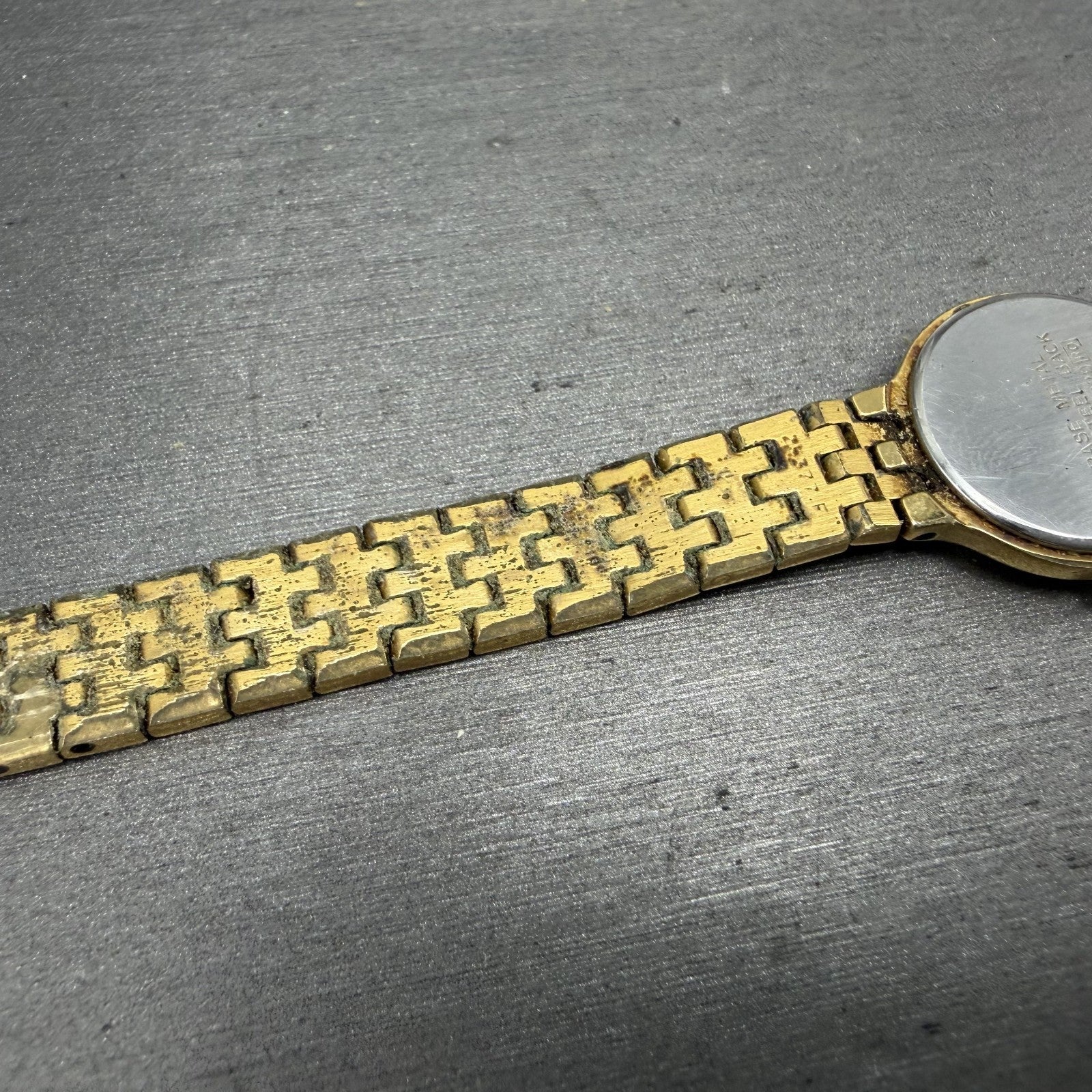 Seiko Watch Women 19mm Black Dial Gold Tone Round Vintage 1N00-0B29 New Battery12
