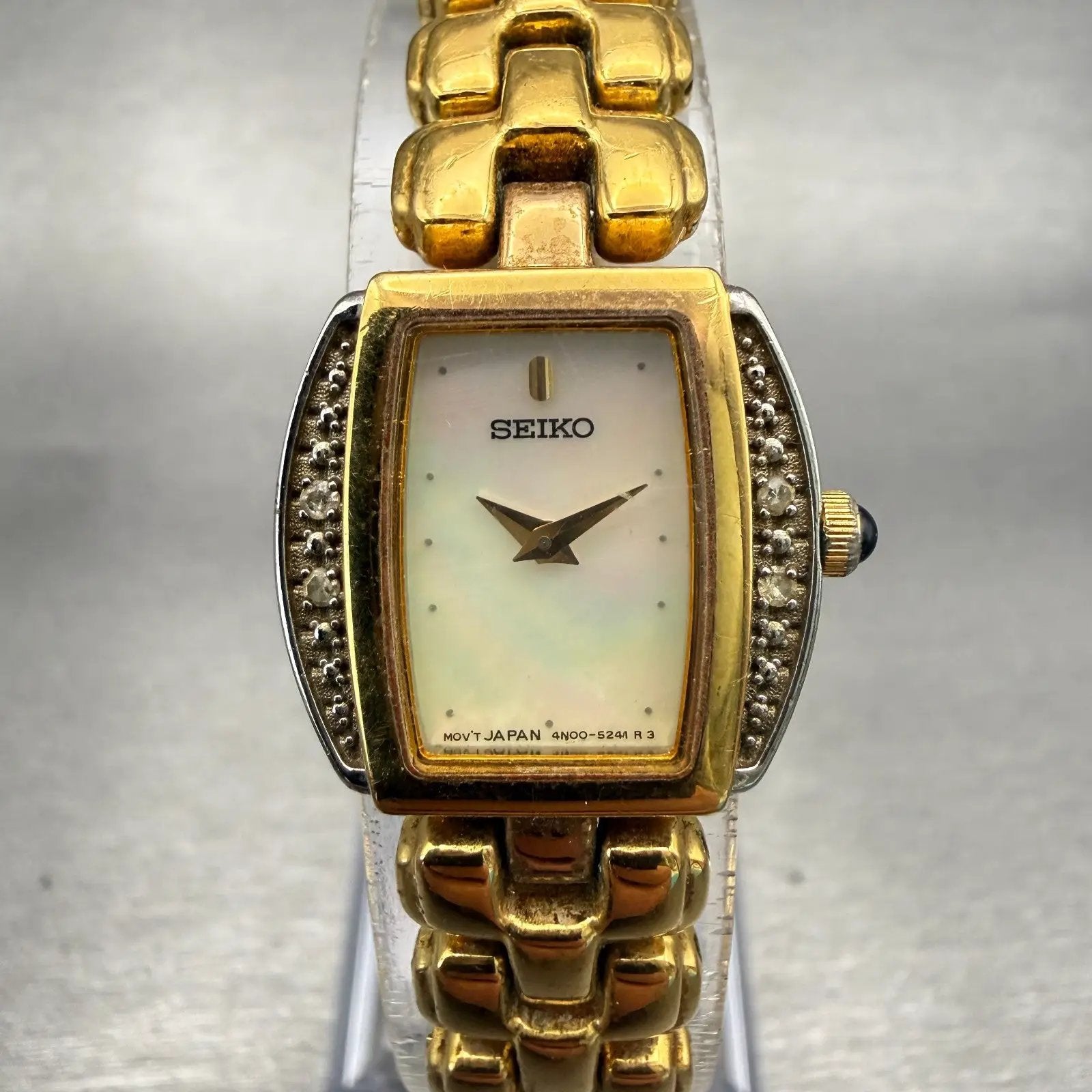 Seiko Watch Women 19mm MOP Dial Gold Tone Diamonds Oval 4N00-6809 New Battery0