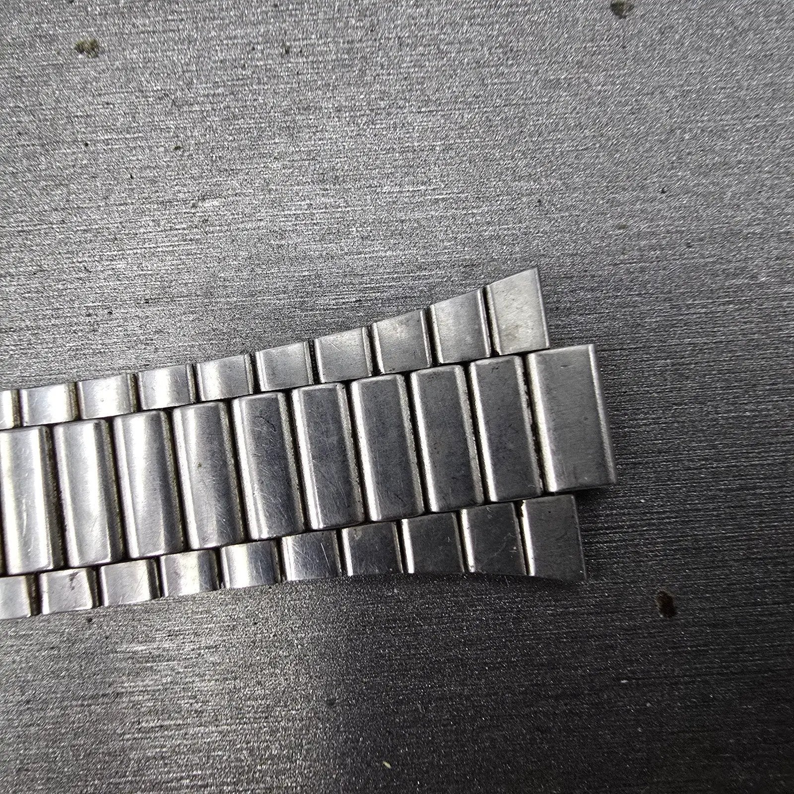 Seiko Bracelet 9mm Stainless Steel Silver Tone Tri Folding Clasp VTG Japan11
