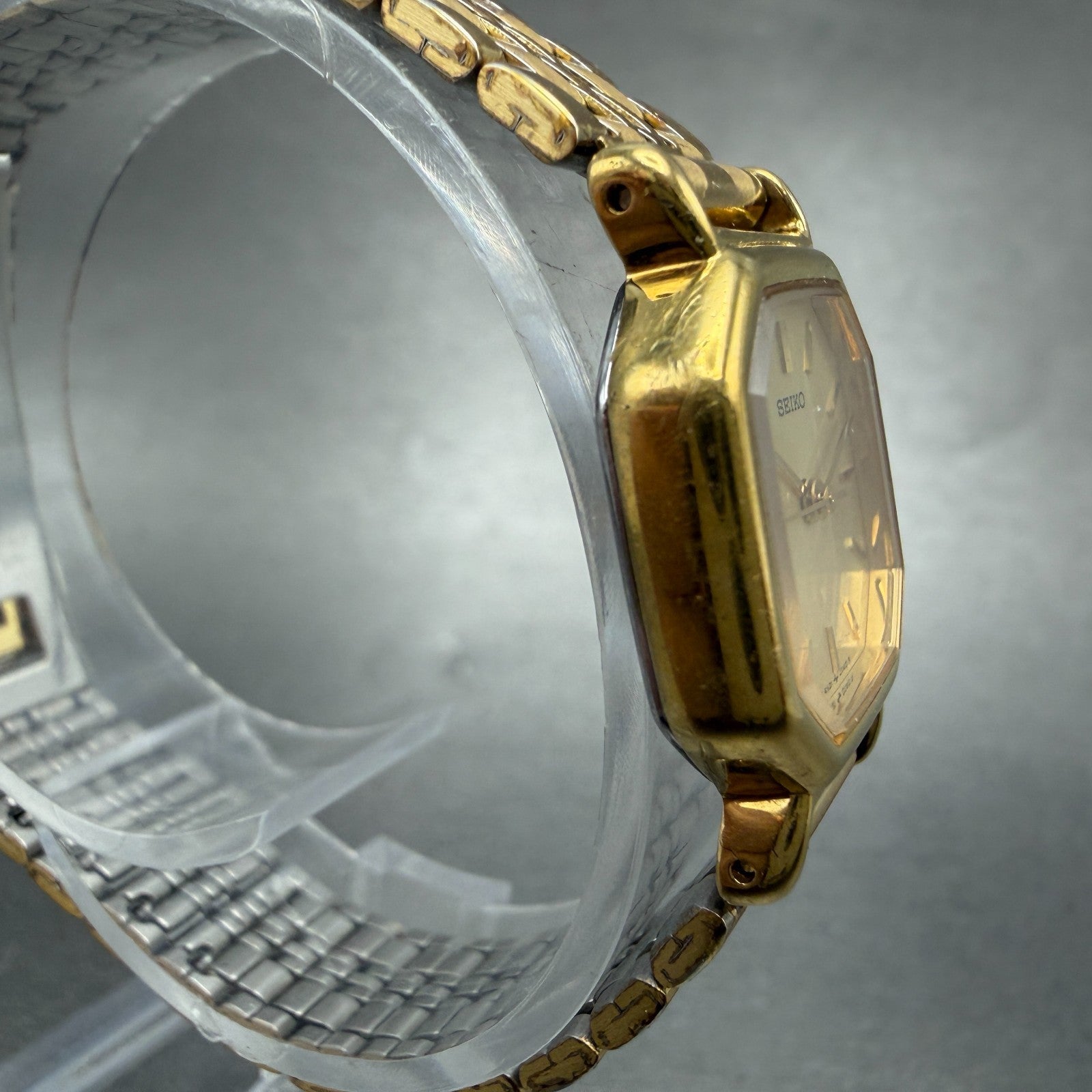 Seiko Watch Women 20mm Champagne Dial Gold Tone Octagon 4n21-5022 New Battery GR3