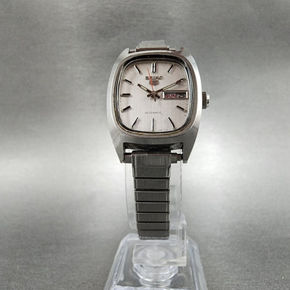 Seiko 5 Automatic Watch Women 23mm White Dial Steel Daydate Rectangle Runs5