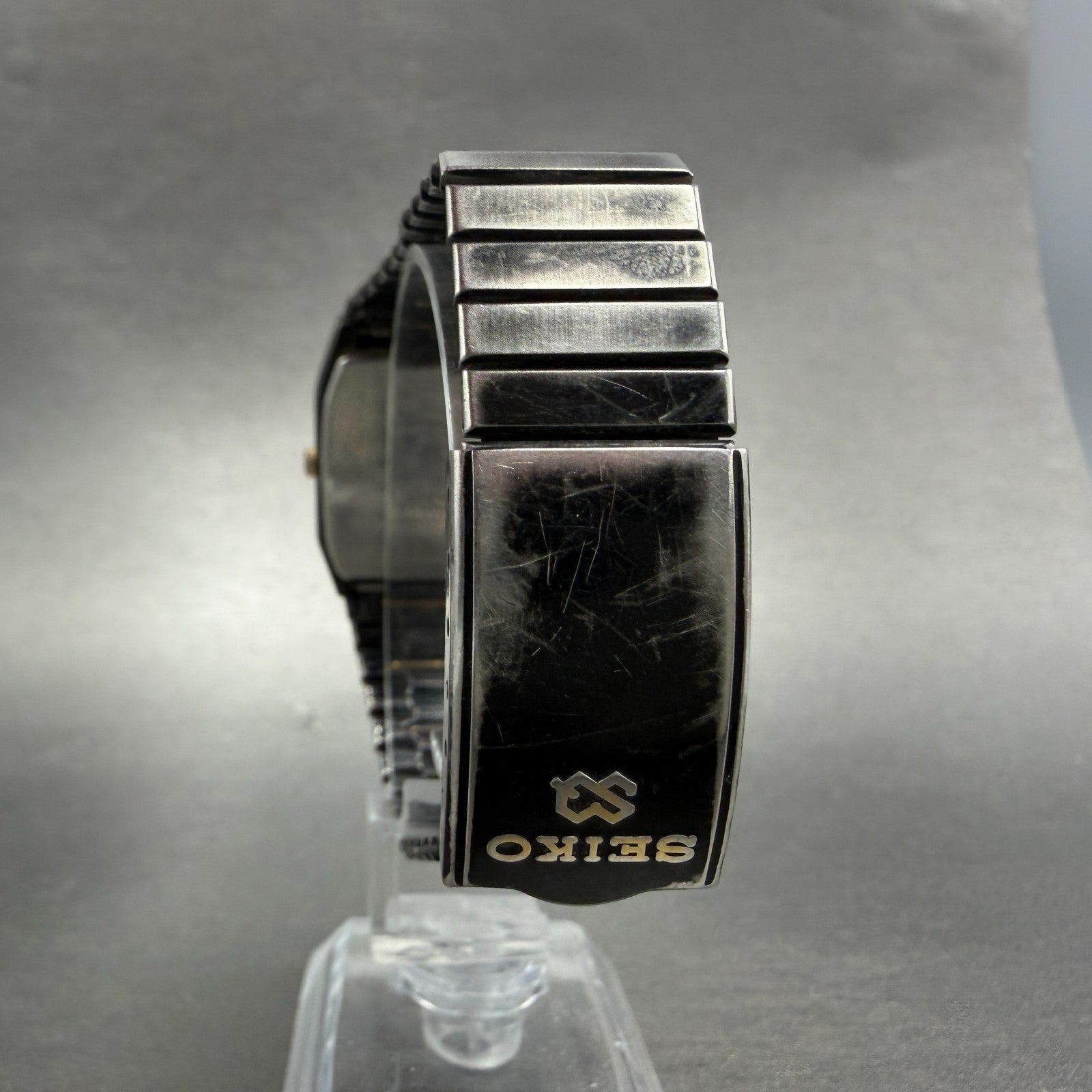 Seiko Analog Digital Watch Men 28mm Black Gold Alarm Chrono H601-5179 PARTS8