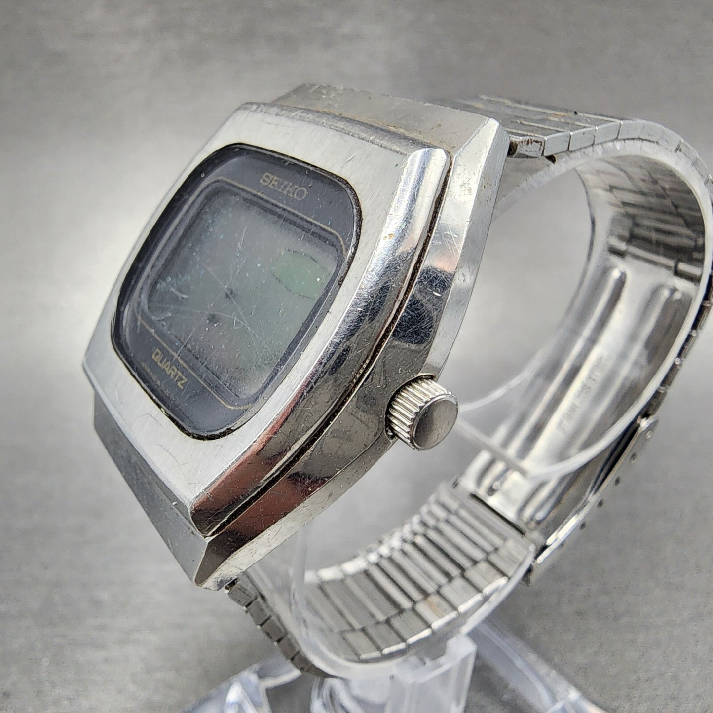 VTG Seiko Digital Watch Men 36mm Digital Steel 05335023 Rectangle PARTS3