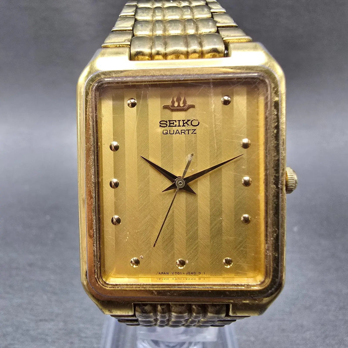 Seiko Tank Watch Men 26mm Champagne Dial Gold Rectangle V701-5J00 PARTS VTG0