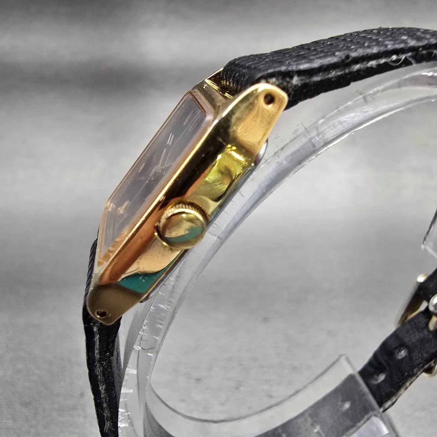 Seiko Watch Women 17mm Black Dial Gold Tone Rectangle 4N00-5129 New Battery VTG2