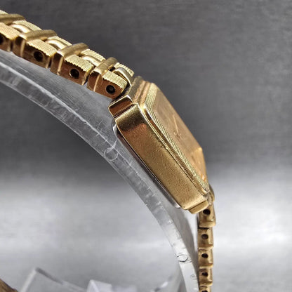 Seiko Tank Watch Women 13mm Gold Dial Gold Tone Rectangle 1E20-5689 New Battery3