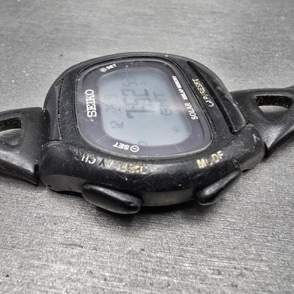 Seiko Super runner Watch Men 43mm Black Alarm Chronograph S680-00A0 Solar READ!!5