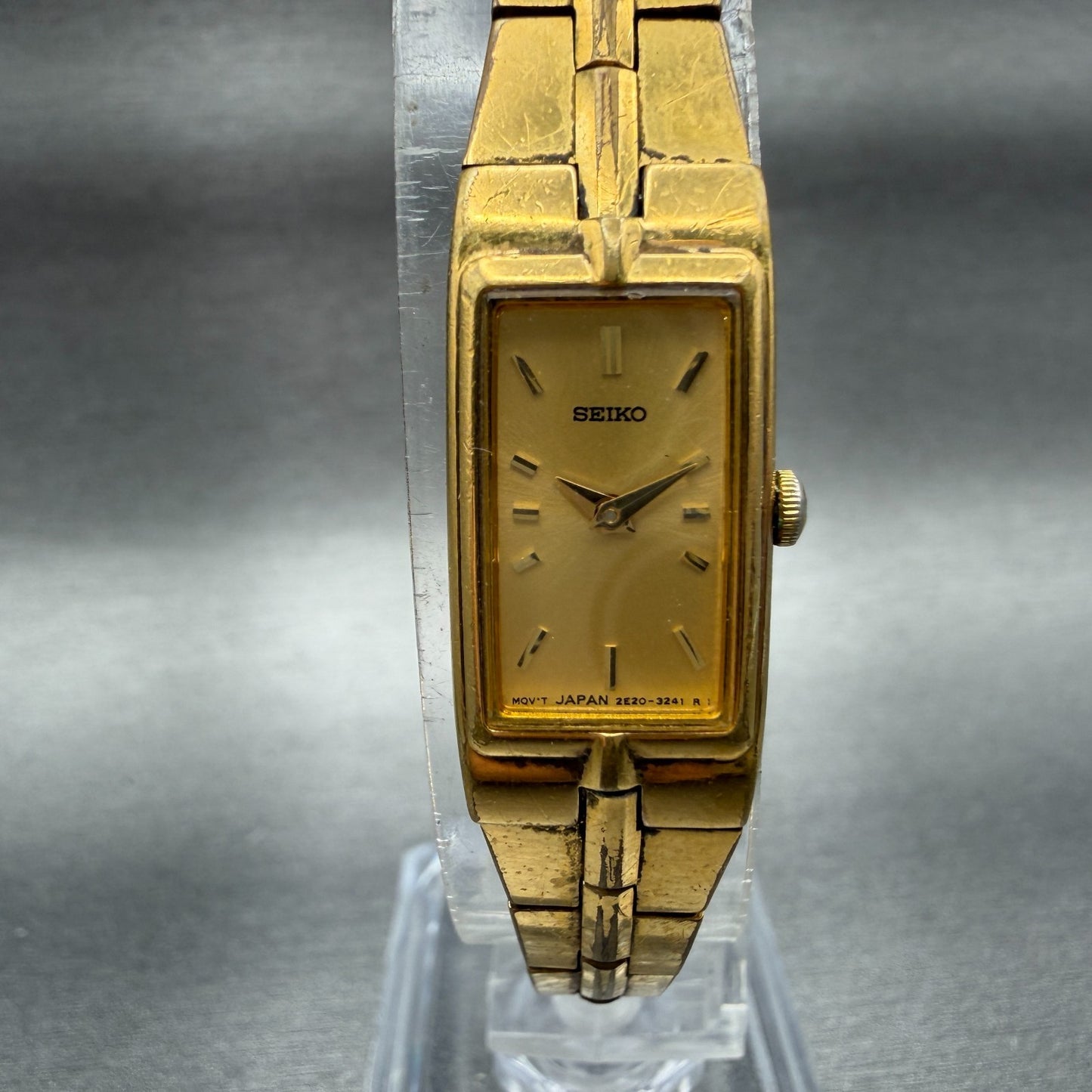 Seiko Tank Watch Women 13mm Champagne Dial Gold Tone Rectangle 2e20-7479 NewBat30