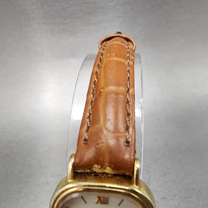 Citizen CQ Watch Women 20mm White Dial Gold Tone 2931-292740 New Battery