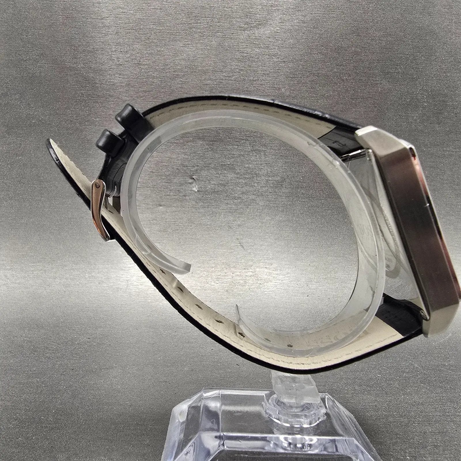 Hugo Boss Classico watch Men 31mm Black Dial Steel Date Rectangle New Battery8