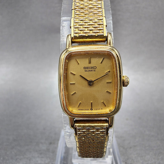 Seiko Watch Women 17mm Champagne Dial Gold Tone Rectangle 2y005b49 New Battery0