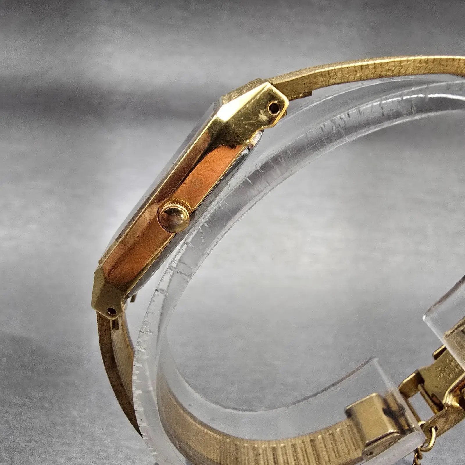 Citizen CQ Watch Women 13mm Black Dial Gold Tone Rectangle 2250-223373 New Batt2