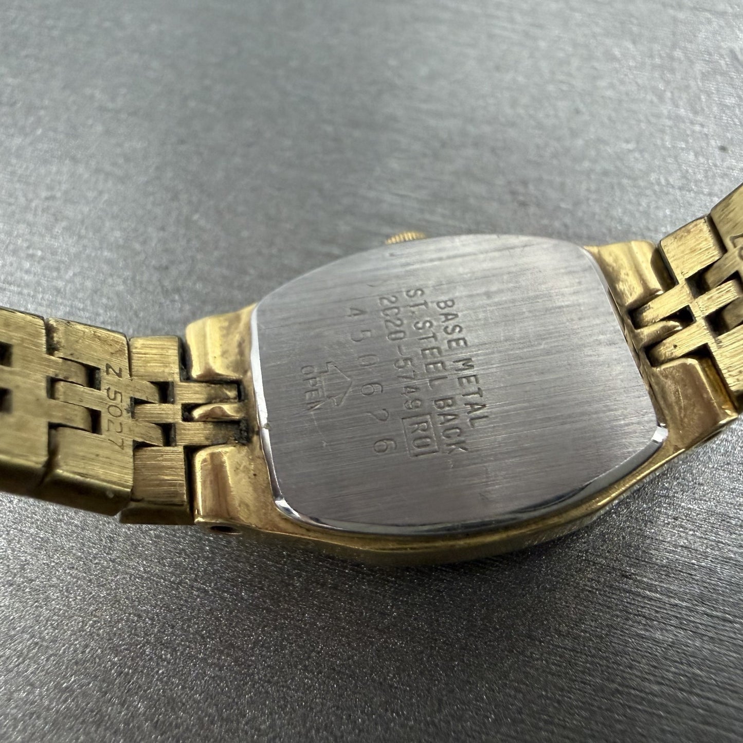 Seiko Watch Women 17mm Champagne Dial Gold Tone Rectangle 2C20-5749 New Batt ABD9