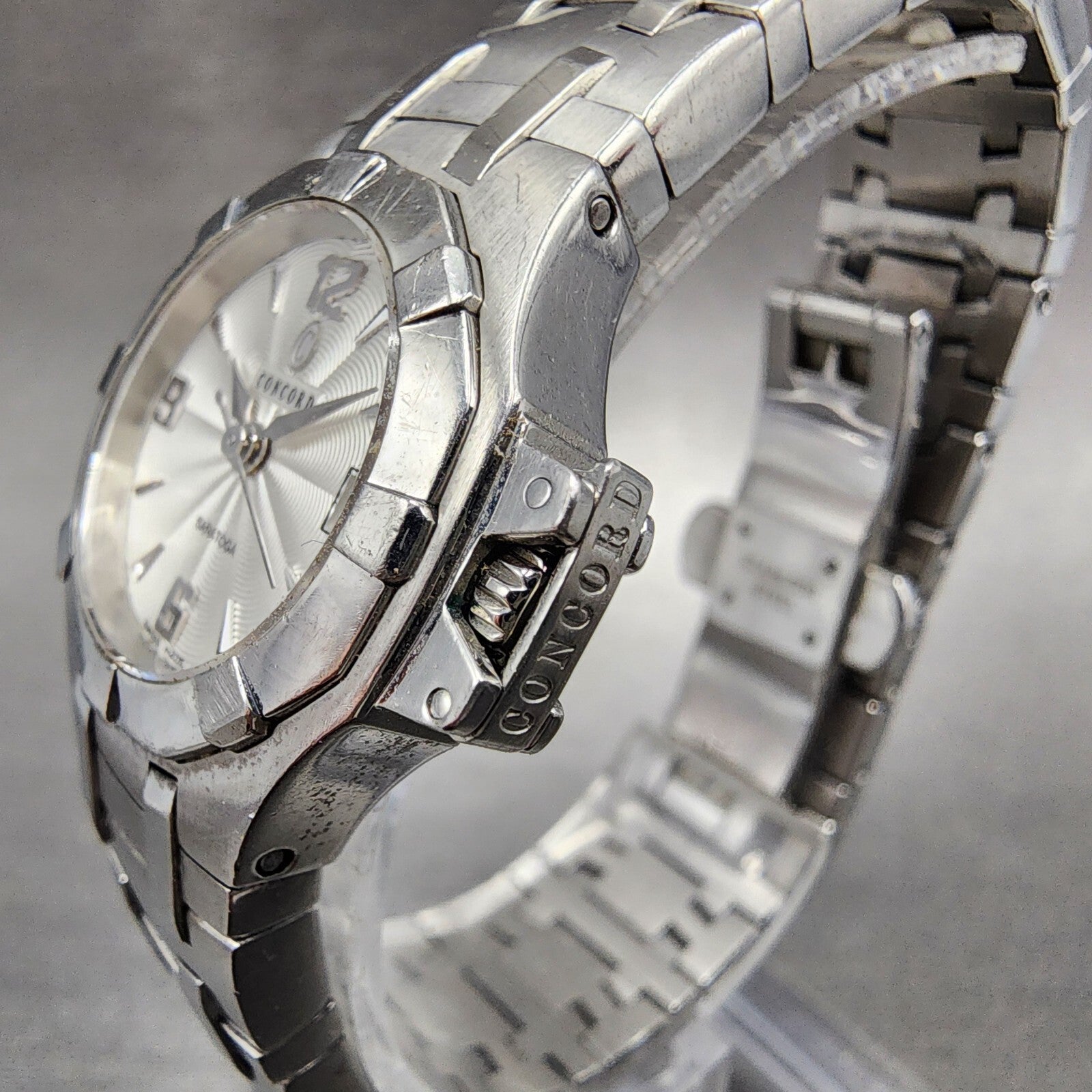 Concord Saratoga Watch Women 25mm White Dial Stainless Steel Date Round New Batt2