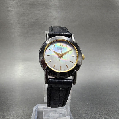 VTG Seiko Watch Women 22mm Silver Dial Black Tone Round 1N01-0A29 New Battery