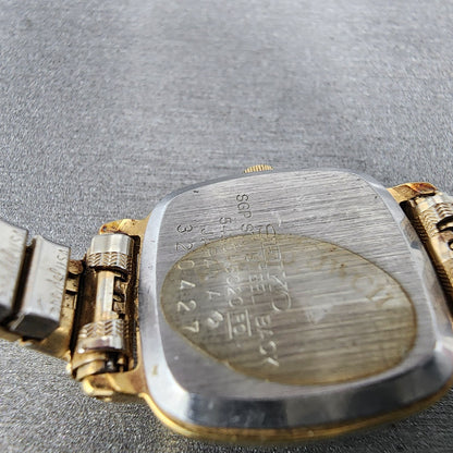 Seiko Watch Women 19mm Champagne Dial Gold Tone Square 54205020 New Battery9
