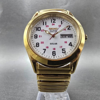 Seiko Railroad Approved Watch Men 37mm White Dial Gold Solar Daydate V158-0AB05