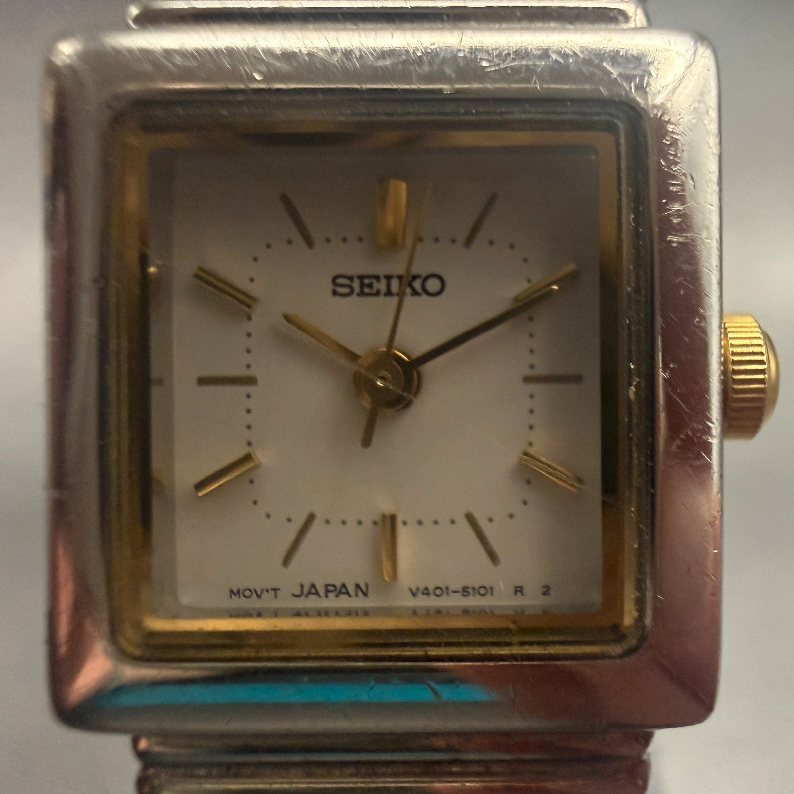 Seiko Watch Women 18mm White Dial Two Tone Rectangle V401-5849 New Battery1
