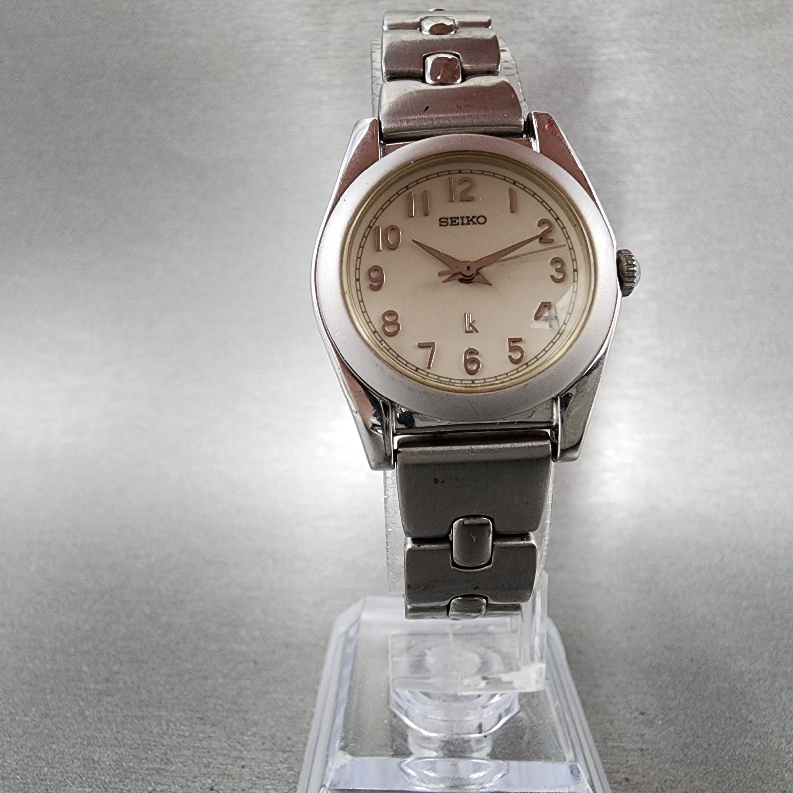 Seiko Lukia Watch Women 25mm White Dial Silver Tone 4n210980 New Battery5
