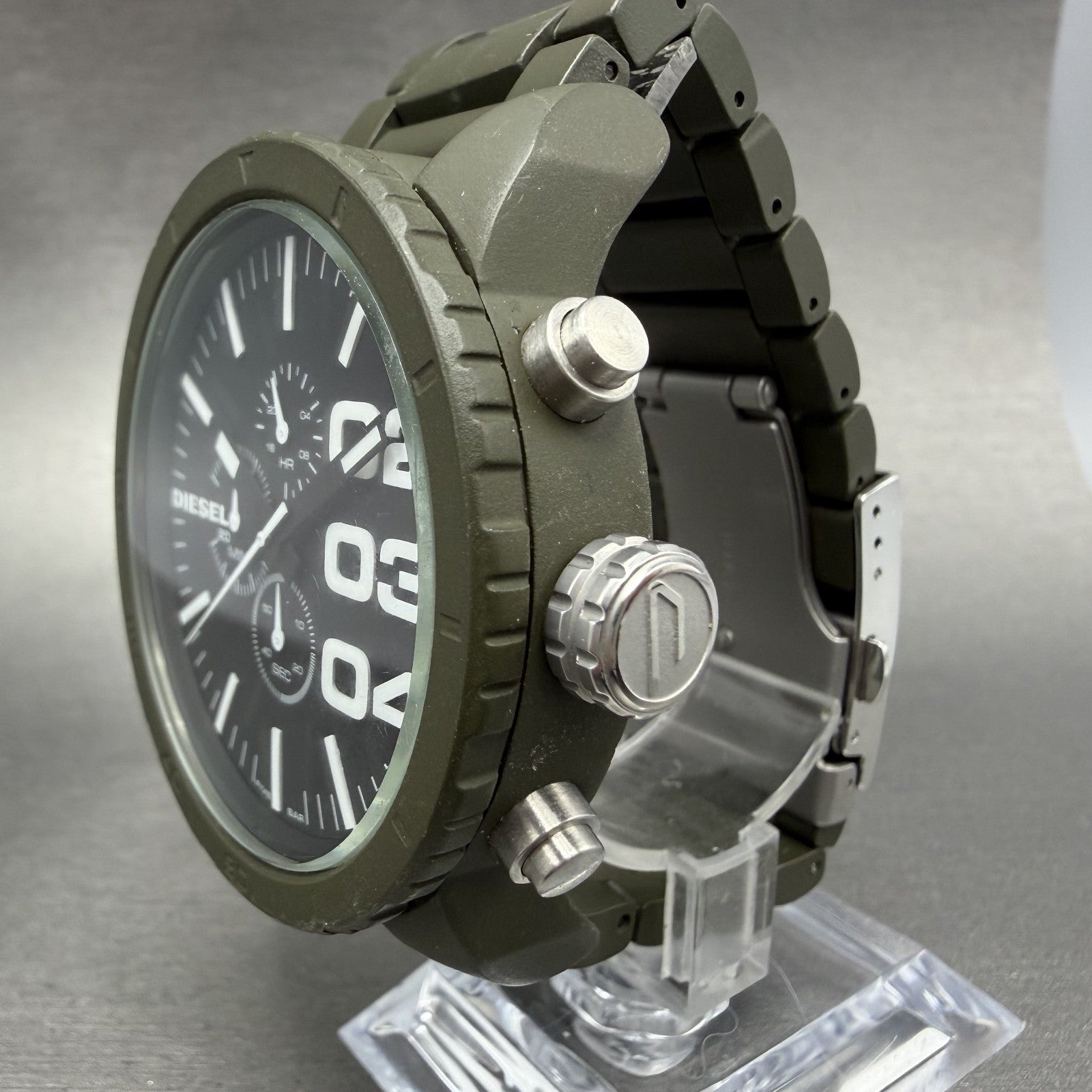 Diesel Franchise Chronograph Watch Men Black Dial Green Tone Round DZ4251 NewBat3