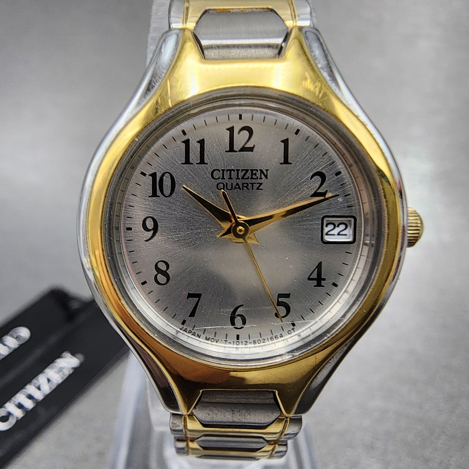 Citizen Watch Women 23mm Silver Dial Two Tone Date Round eu225451a New Batt B121
