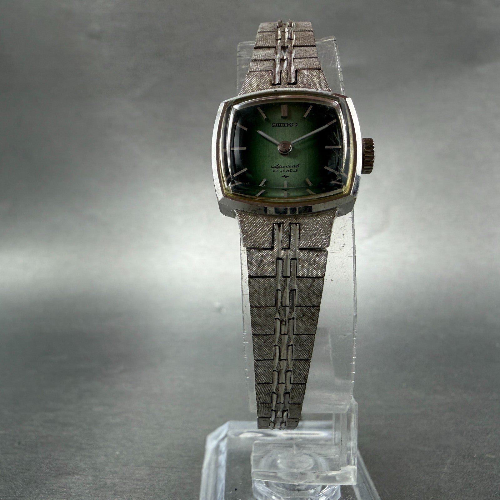 Seiko Special Watch Women 19mm Green Dial Silver Tone Manual 1140-3160 Runs5
