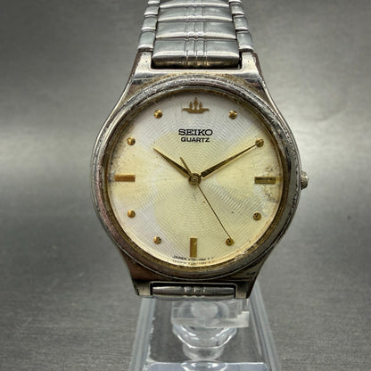 Seiko Watch Unisex 32mm Silver Dial Silver Tone Round V701-1P60 New Battery0