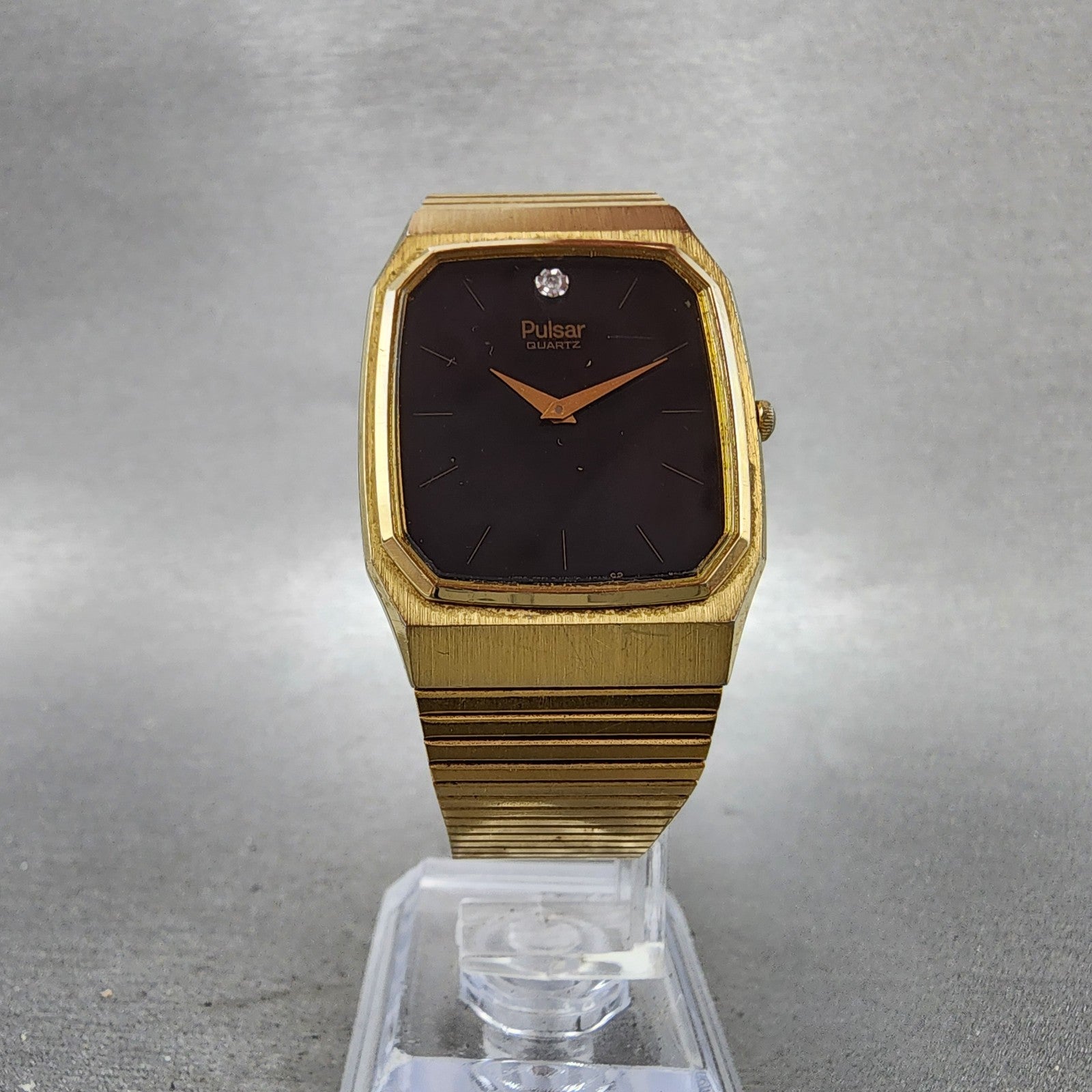 Pulsar Tank Watch Men 28mm Black Dial Gold Tone Rectangle V3205160 New battery5