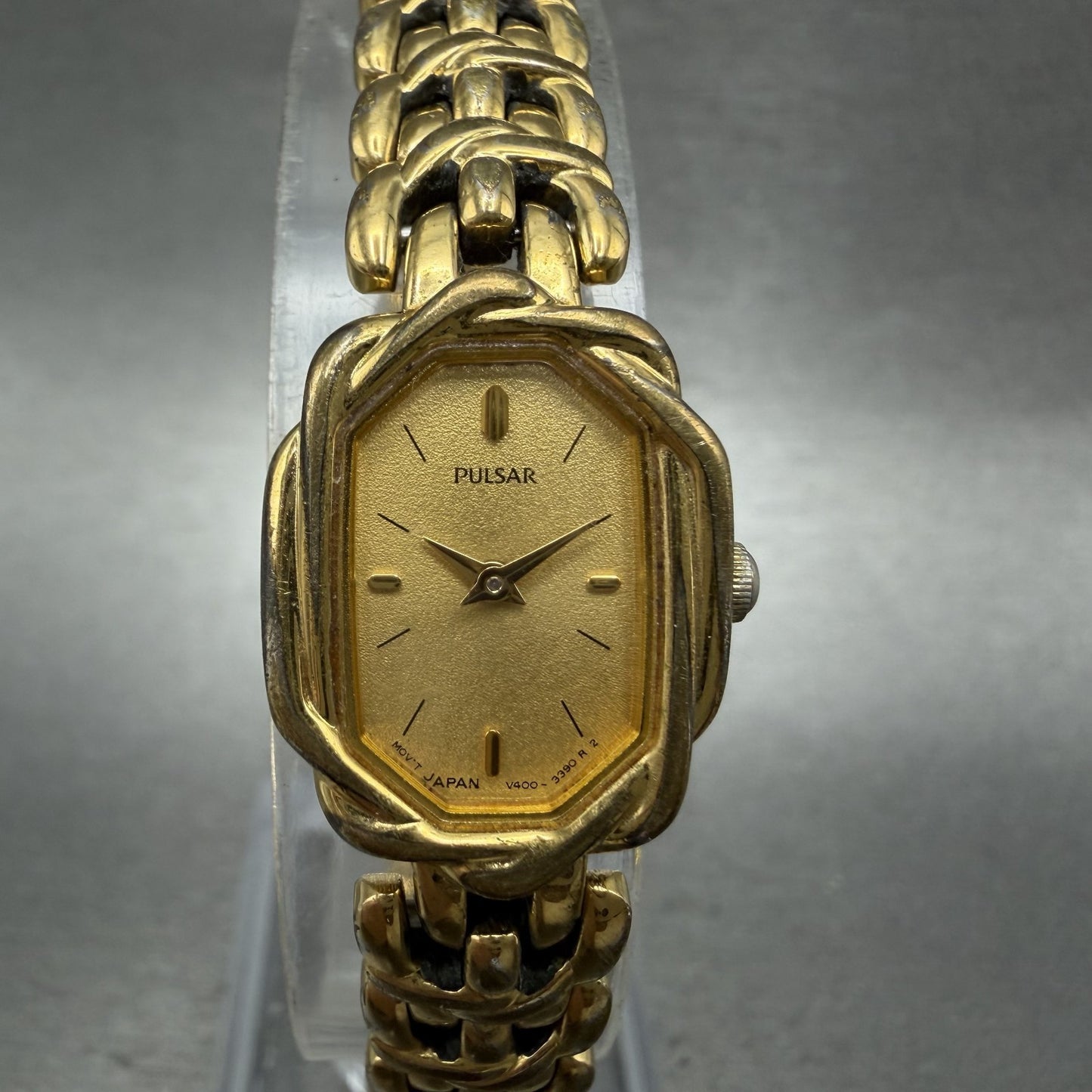 Seiko Pulsar Watch Women 16mm Champagne Dial Gold Tone V4006120 New Battery0