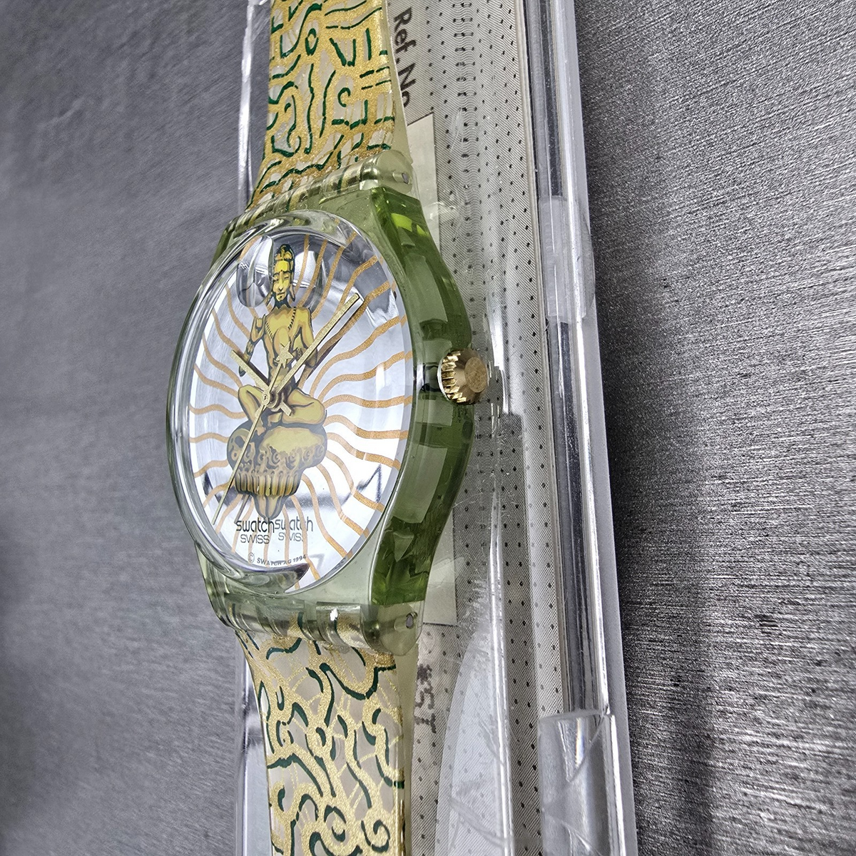 Swatch Tai Sun Watch Men 34mm Silver Dial Green Case GG133 New Battery NOS4