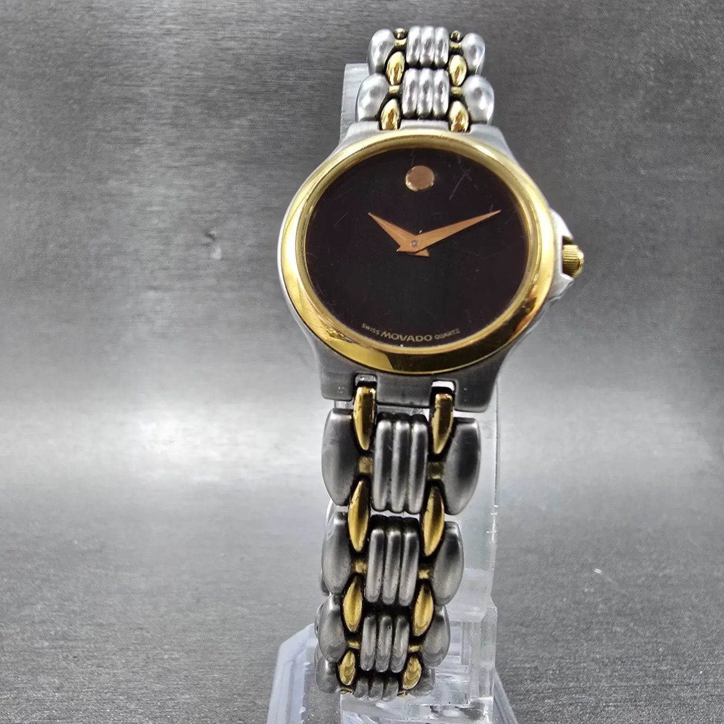 Movado Museum Watch Women 25mm Black Dial Two Tone Round 81-E4-9836 New Battery5