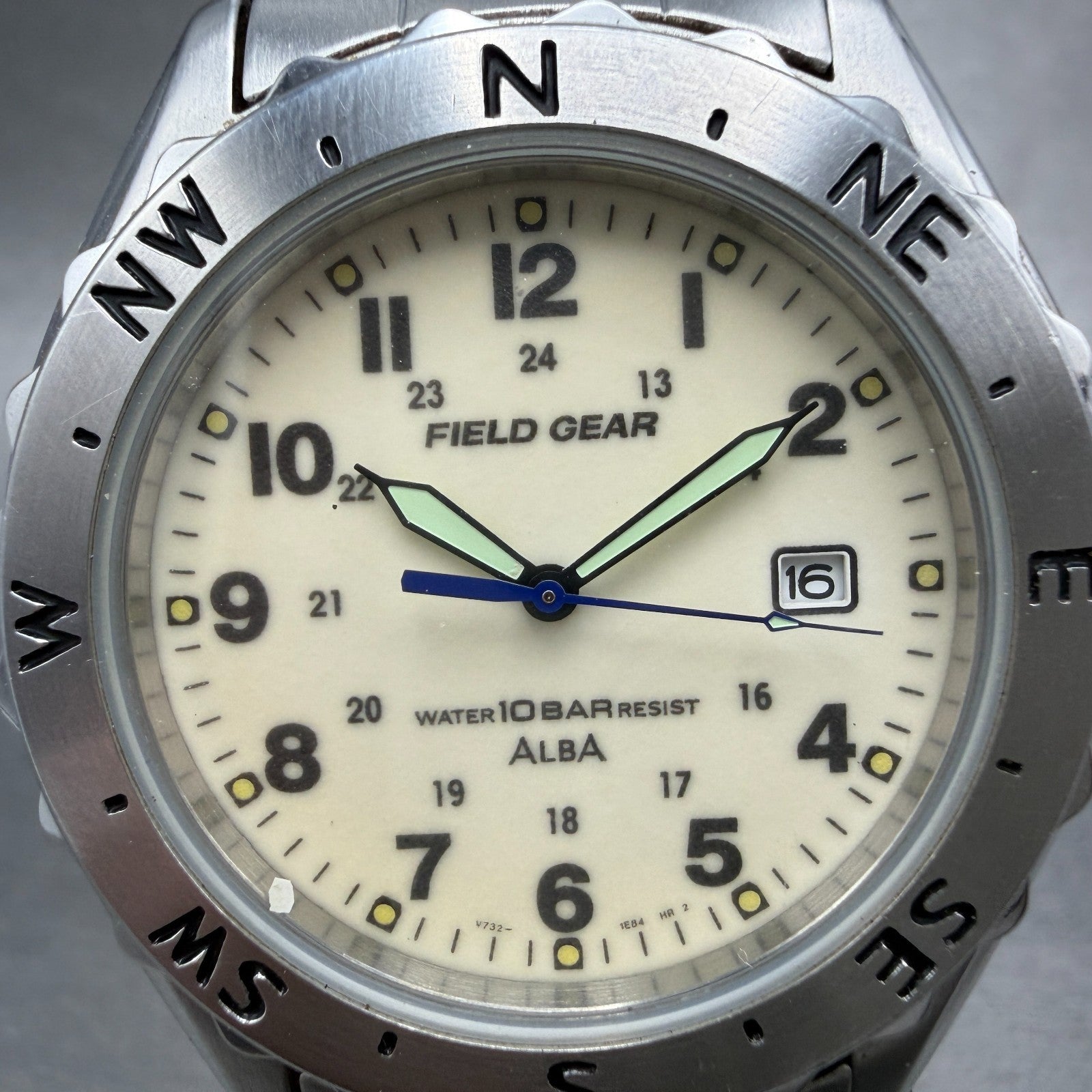 Seiko Alba field Gear Watch Men 40mm Luminous Dial Steel Date V732-0R30 PARTS2