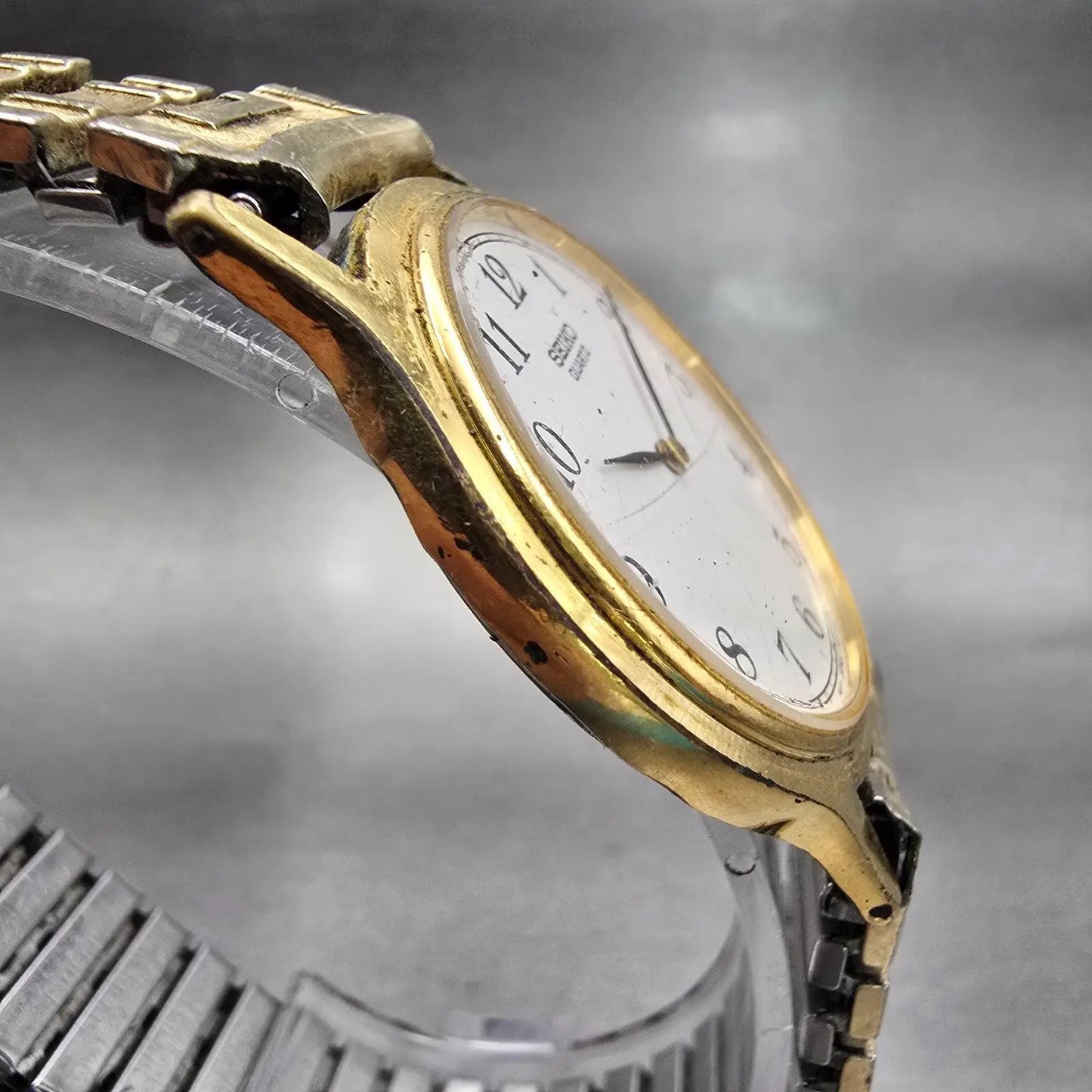 Seiko Watch Men 34mm White Dial Gold Tone Round V700-8A10 New Battery Vintage3