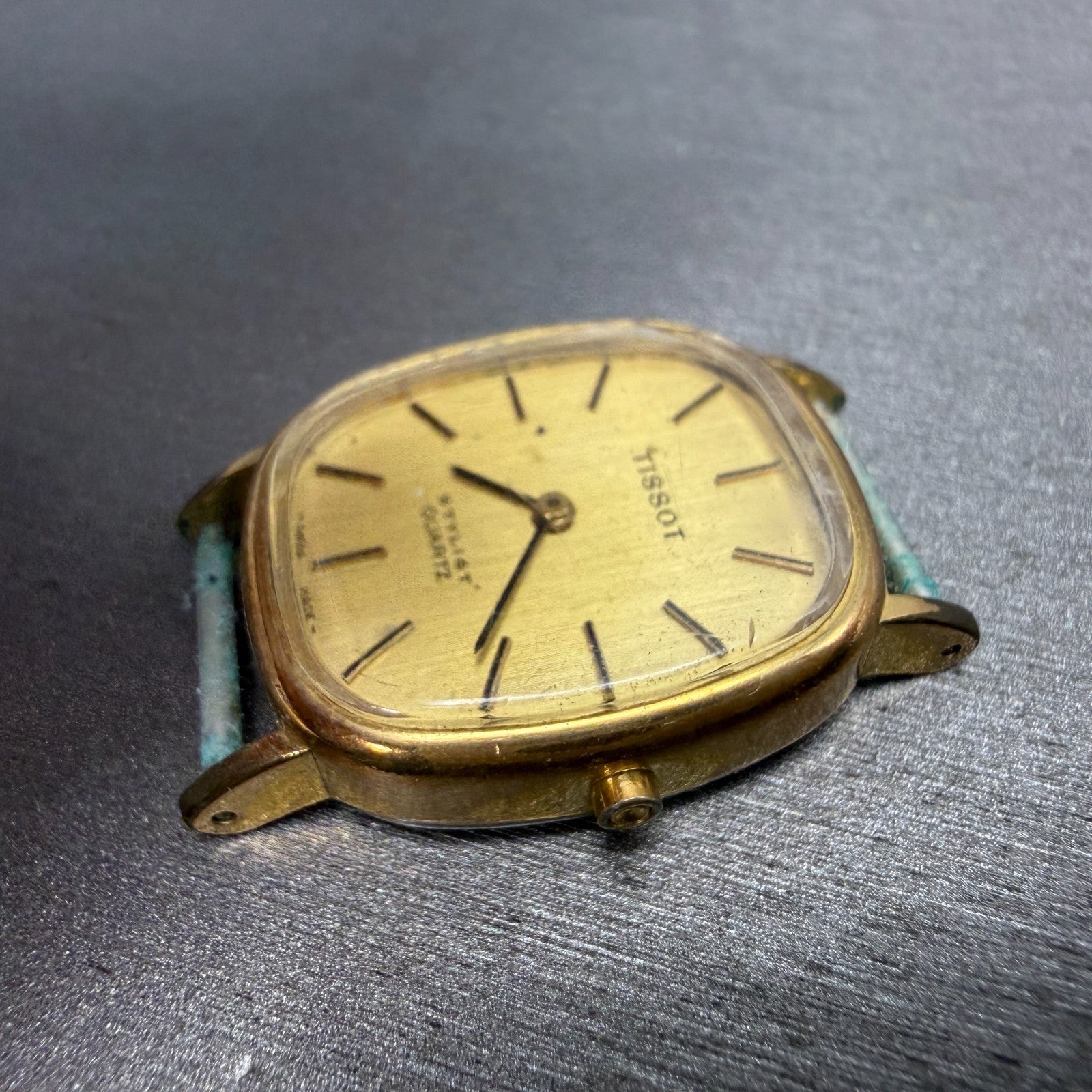 Tissot Stylist Tank Watch Women 22mm Gold Dial Gold Tone Rectangle VTG PARTS6