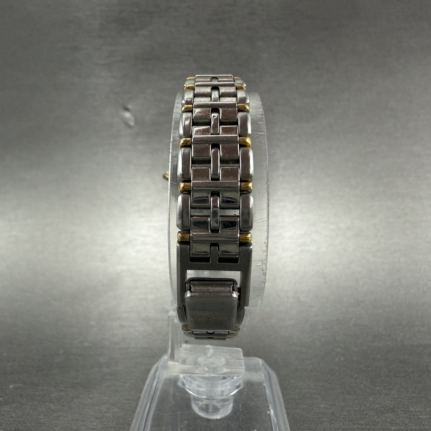 Seiko Dolce Watch Women 23mm White Dial Two Tone Round 3F31-0010 New Battery7