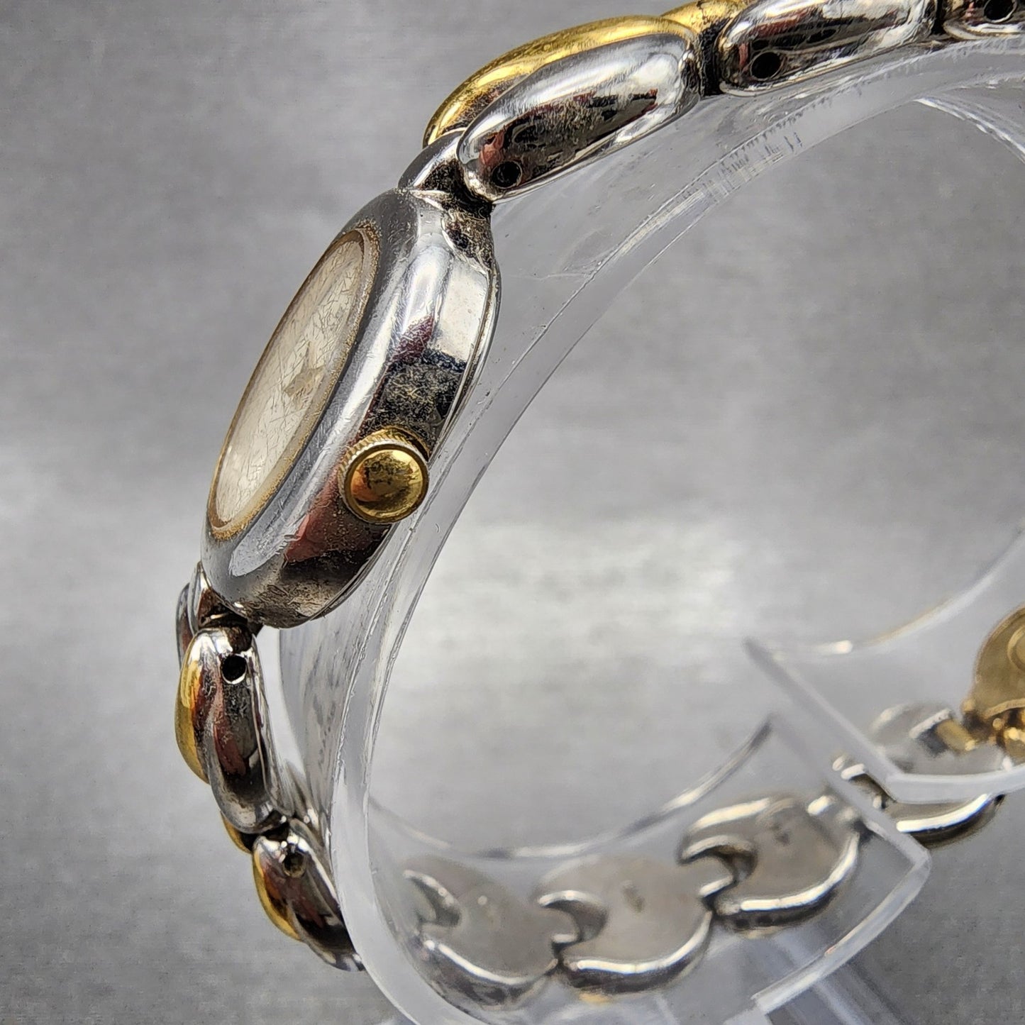 Seiko Watch Women 17mm Cream Dial Two Tone Oval Vintage 4N00F130 New Battery2