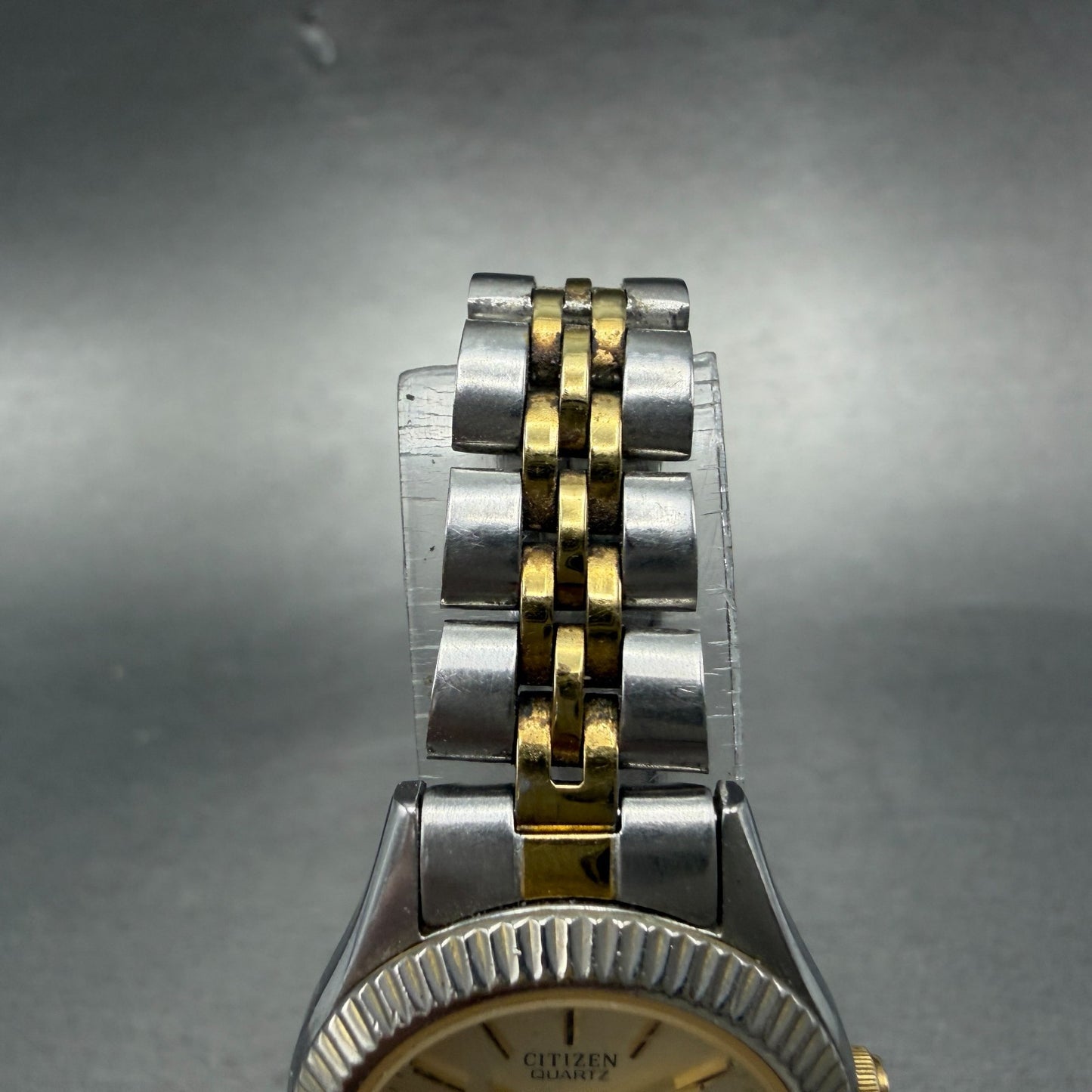 Citizen CQ Watch Women 25mm Champagne Dial Two Tone Daydate 6000-R00413 NewBattX4
