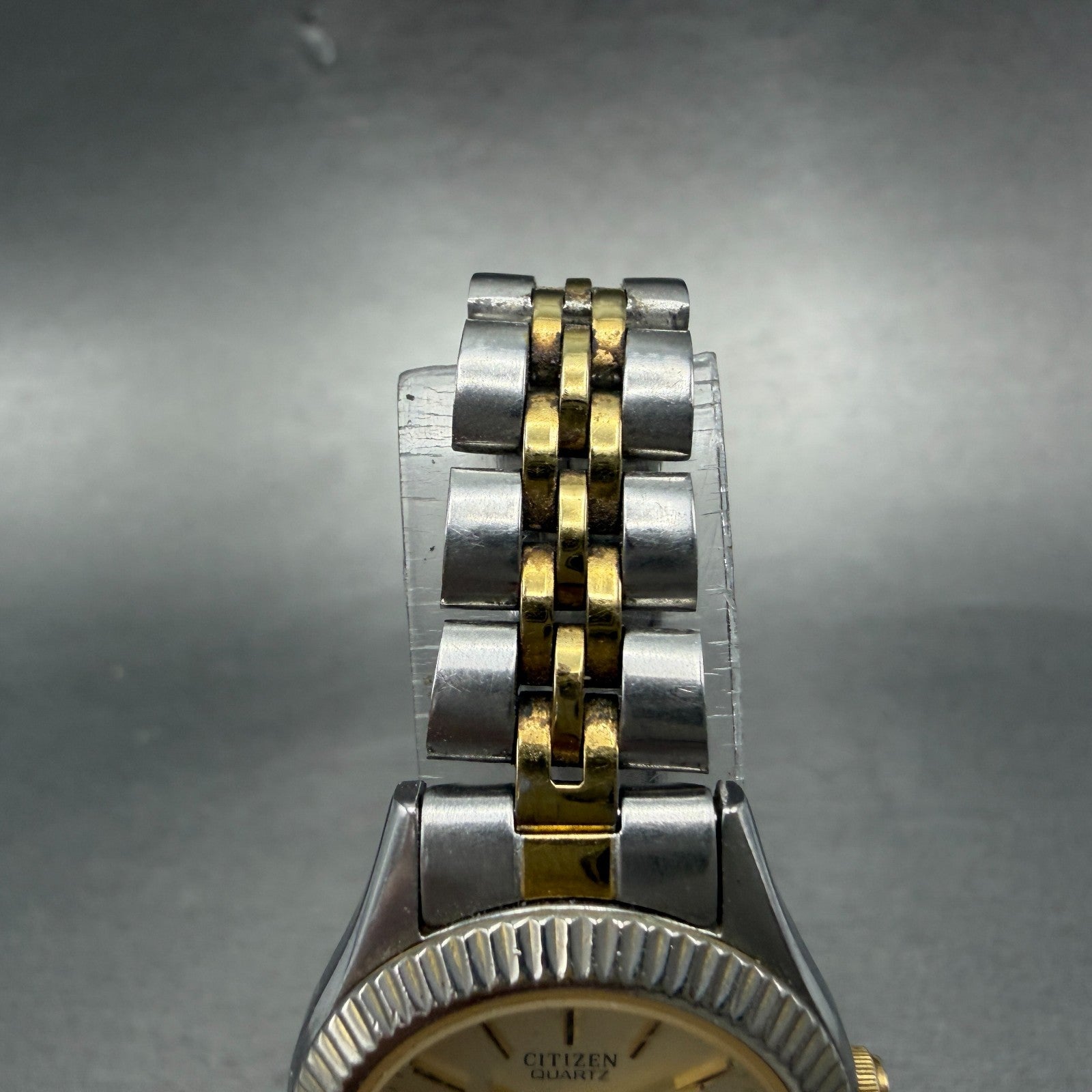 Citizen CQ Watch Women 25mm Champagne Dial Two Tone Daydate 6000-R00413 NewBattX4