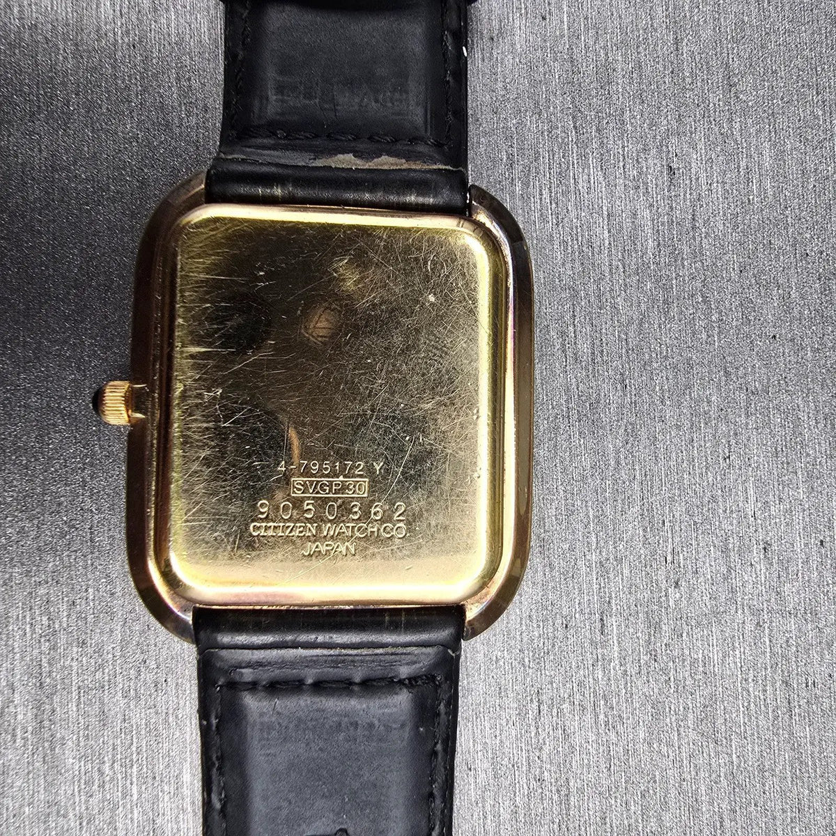 Citizen Exceed Watch Men 28mm Champagne Dial Gold Tone 4-795172 New Battery JP10