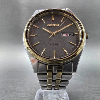 Seiko Solar Watch Men 37mm Gray Dial Two Tone Daydate Round V158-0AA0 Runs JP455