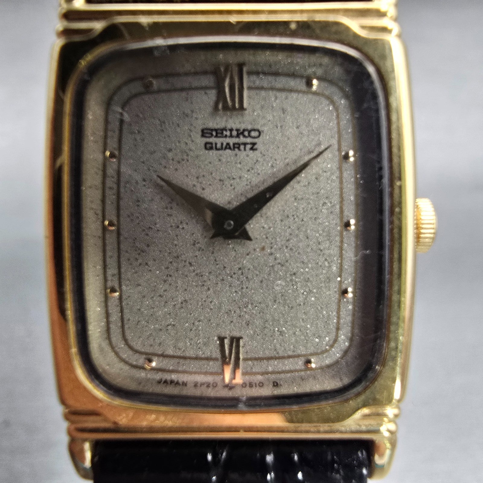 Seiko Watch Women 19mm Gray Dial Gold Tone Rectangle 2B20-5449 New Battery VTG1