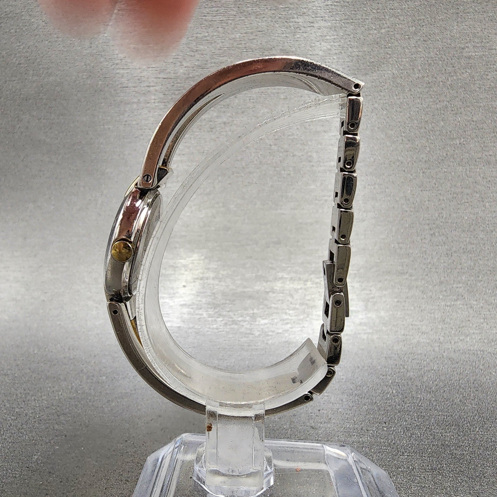 Bulova Watch Women 22mm MOP Dial Two Tone Round 98T80 Bangle New Battery6