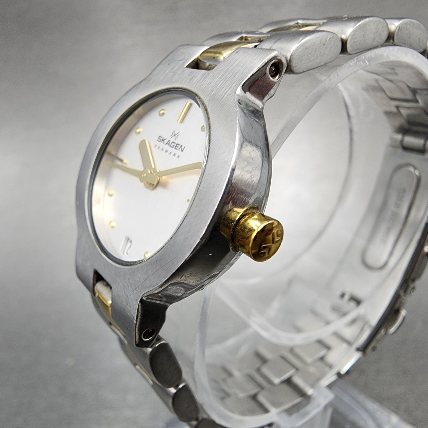 Skagen Watch Women 23mm Silver Dial Two Tone Date Round 236SGX New Battery