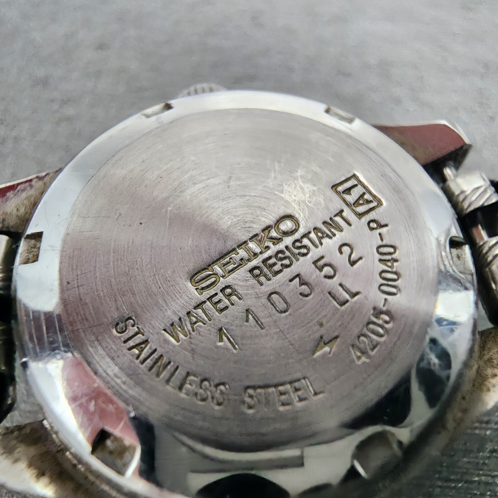 Seiko Automatic Watch Women 23mm White Dial Steel Date Round 42050040 READ!!!!!9