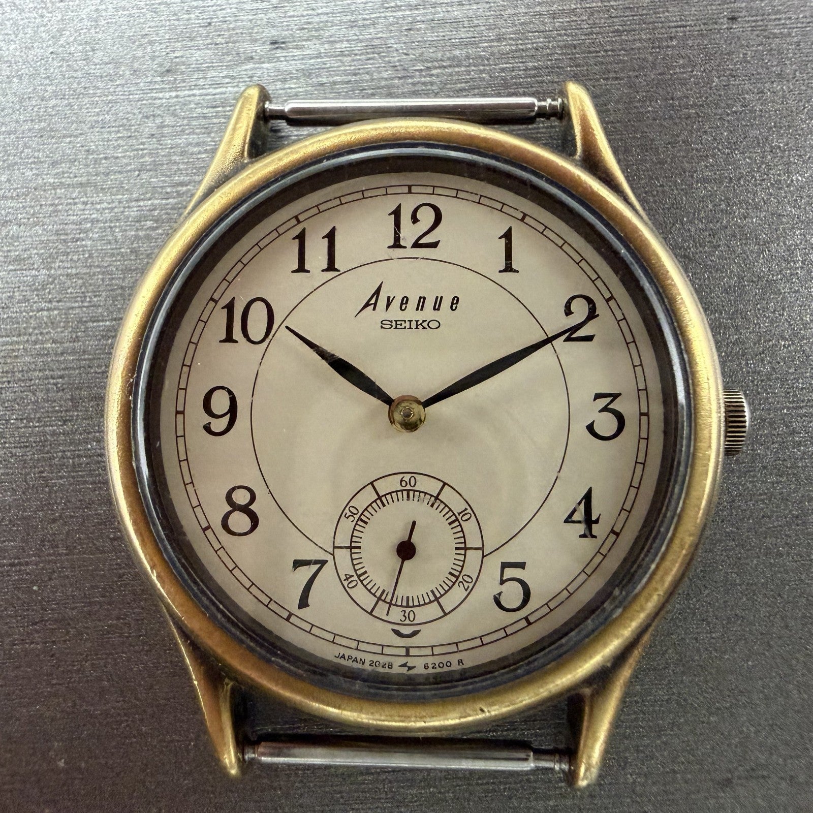 Seiko Avenue Watch Men 31mm White Dial Gold Tone Small Seconds 2G28-6130 PARTS2