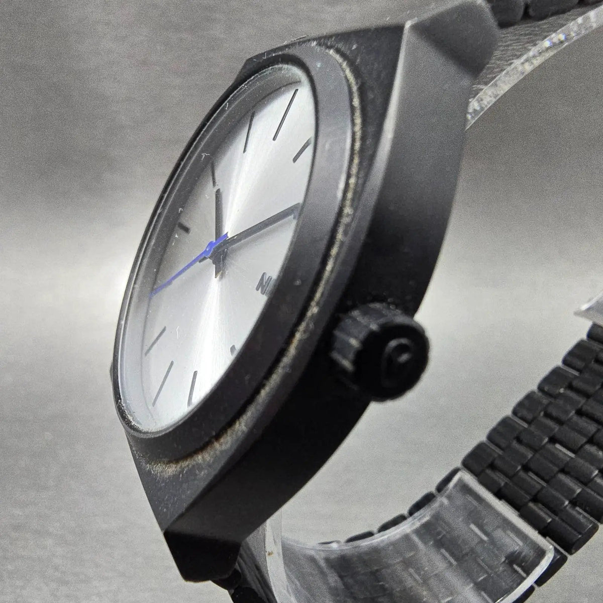 Nixon Time Teller Watch Men 37mm Silver Dial Black Round Bracelet New Battery2