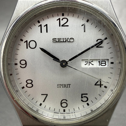 Seiko Spirit Watch Men 35mm Silver Dial Silver Tone Daydate 7N43-7180 NewBattery2