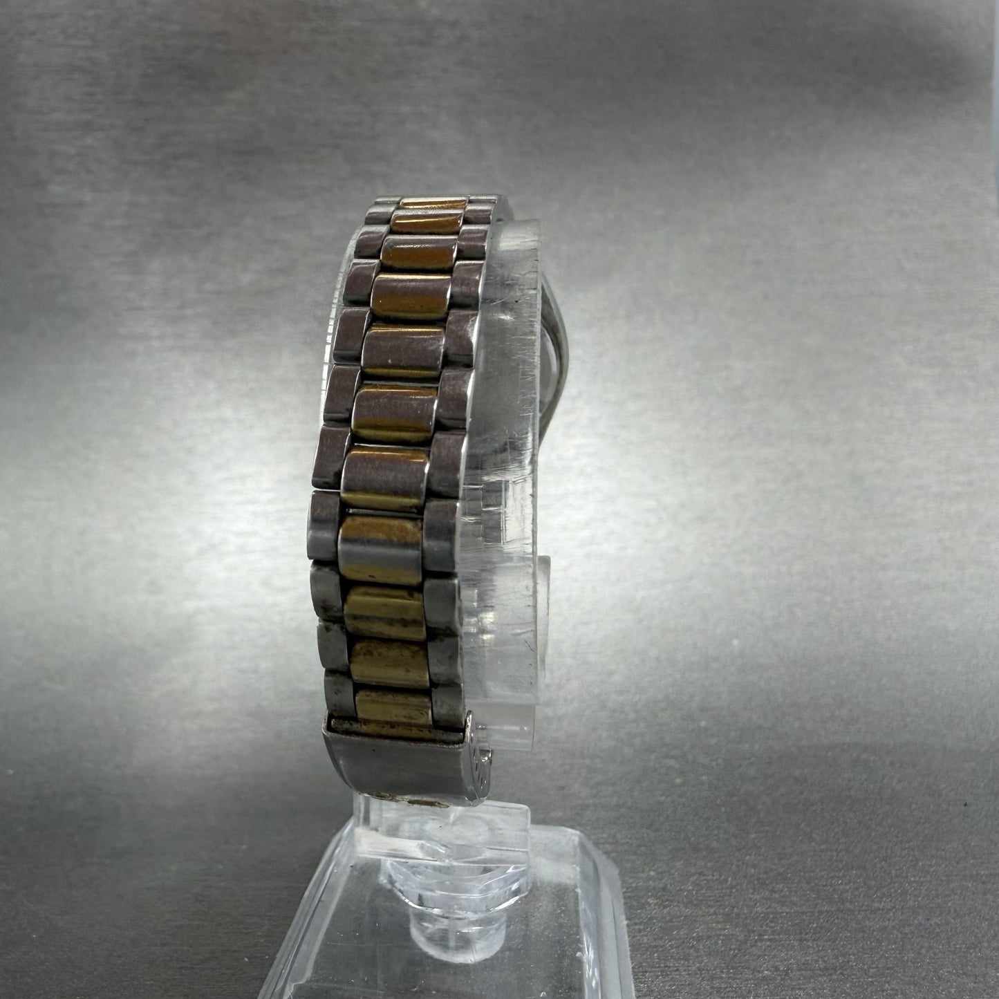 Seiko SQ Watch Women 24mm Champagne Dial Two Tone Daydate 8523-0050 New Batt UHK7